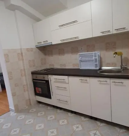 Vila Butmiru
